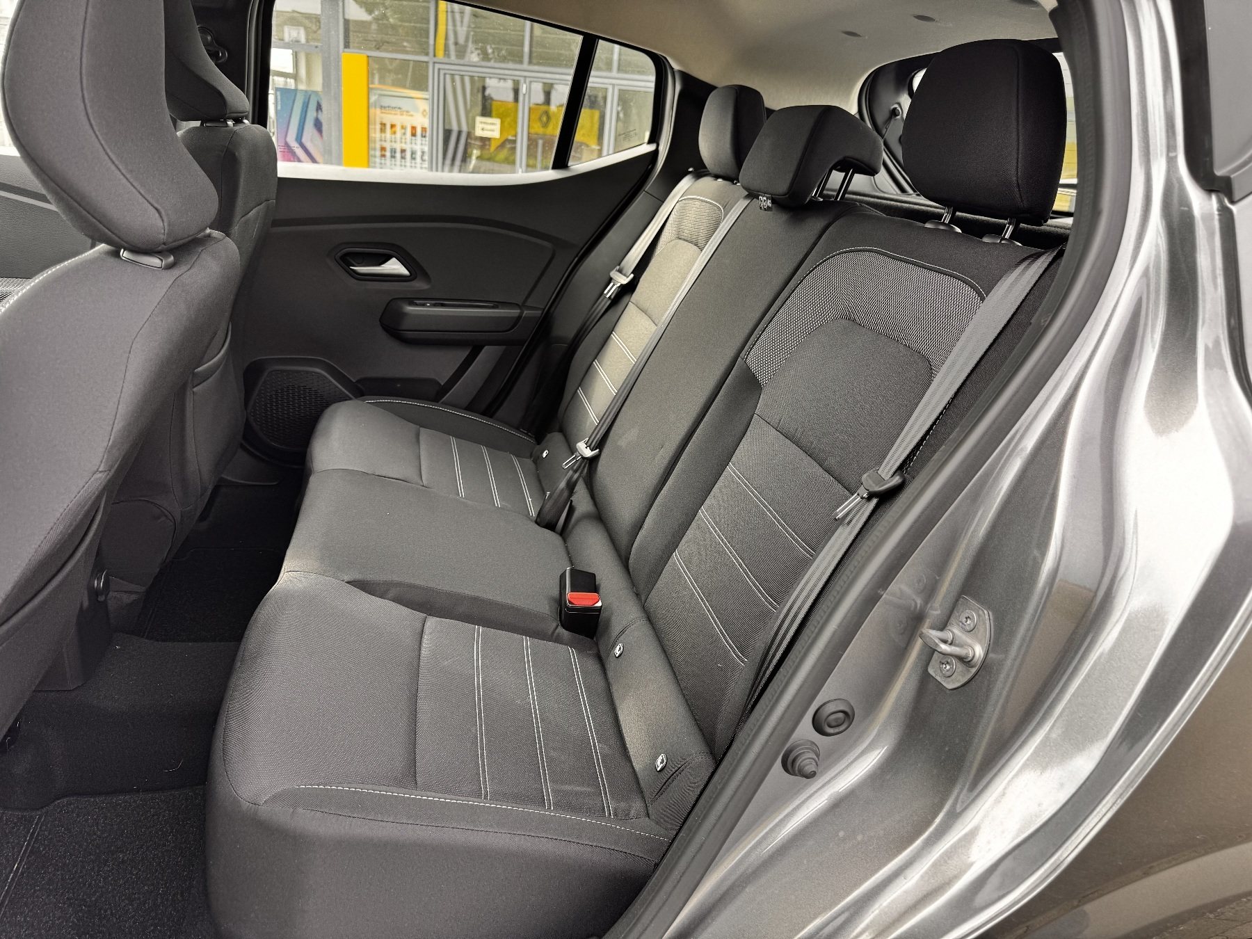 Dacia Sandero – Bild 12