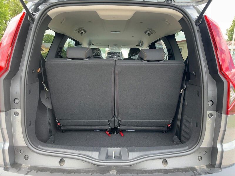 Fahrzeugabbildung Jogger TCe 110 7-Sitzer Bild 10 von 12