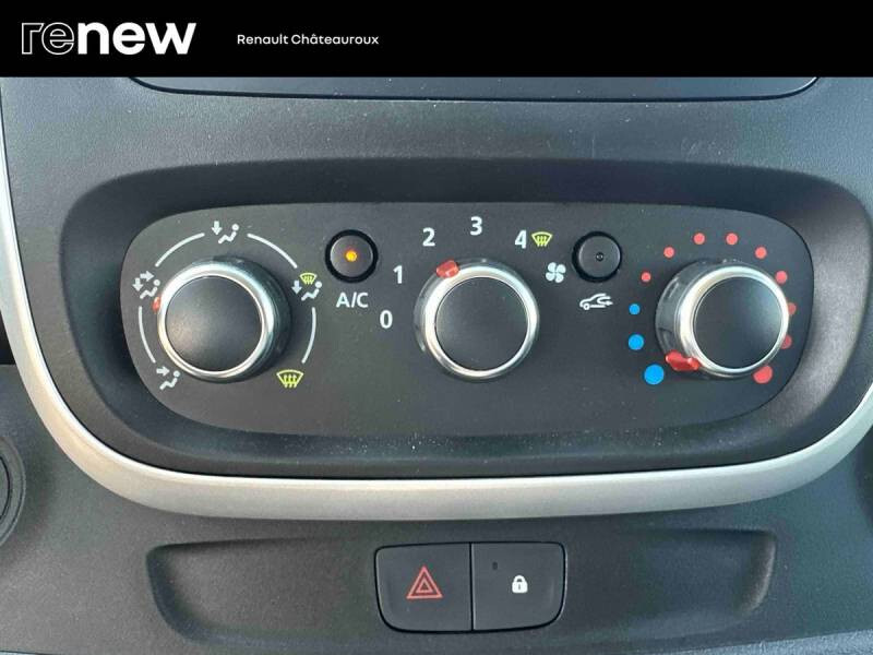 Renault Trafic Combi