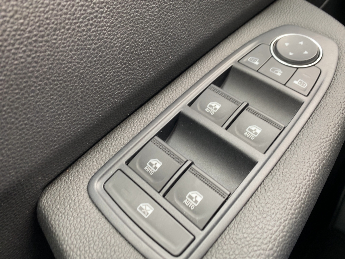 Renault Clio – Bild 21