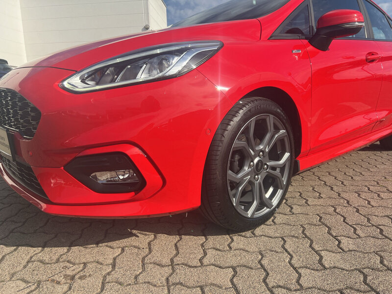 Fahrzeugabbildung Fiesta ST-Line Bild 11 von 17