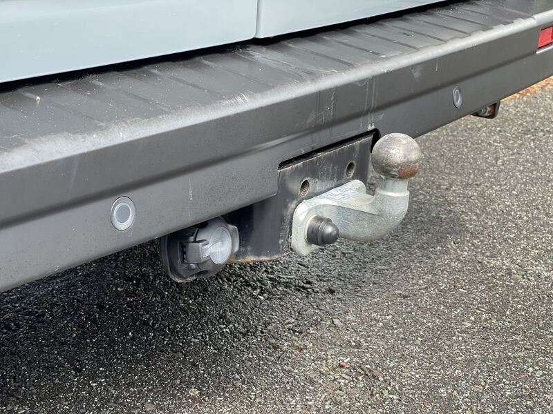 Fahrzeugabbildung Trafic L1H1 DOKA Komfort 3,0t dCi 150PS EDC Bild 22 von 46