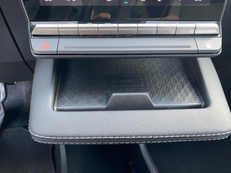 Fahrzeugabbildung Megane E-TECH 100% elektrisch Techno Bild 19 von 21