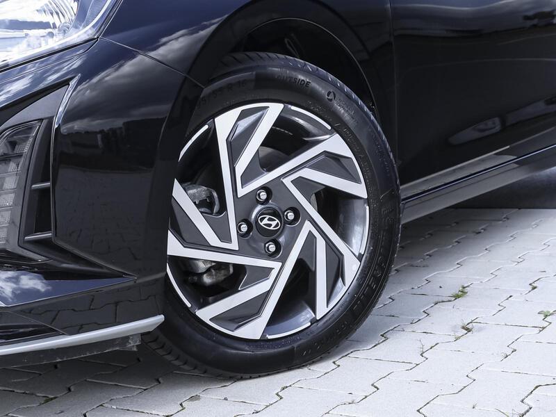Fahrzeugabbildung i20 NAVI SHZ PDC Bild 7 von 15