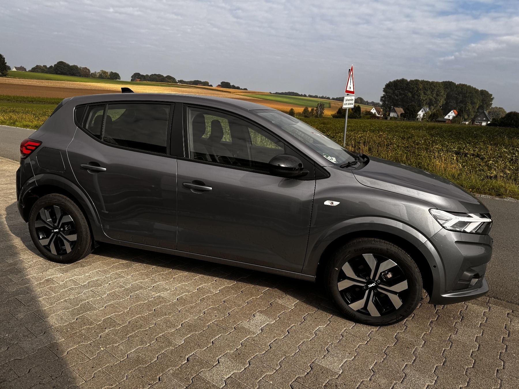 Dacia Sandero – Bild 6
