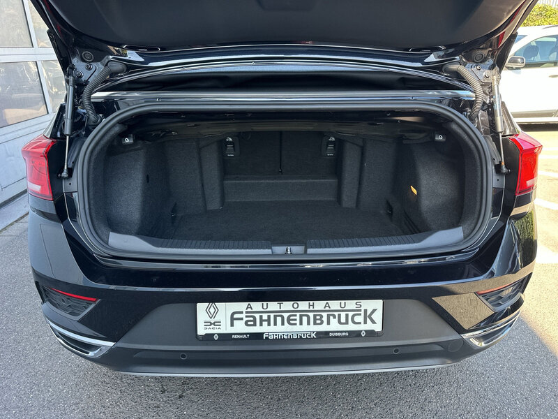 Fahrzeugabbildung T-Roc PDC Navi Bild 8 von 20