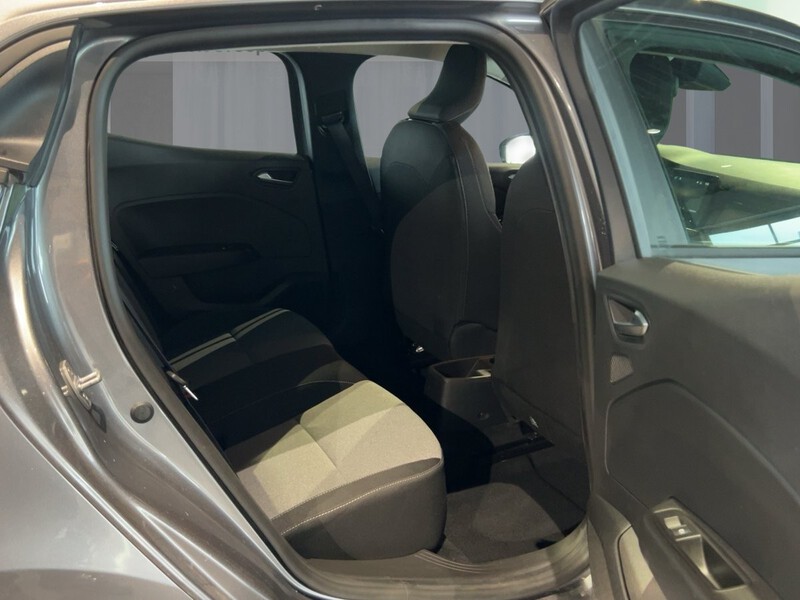 Fahrzeugabbildung Clio Evolution TCe 90 Bild 9 von 22