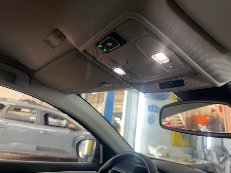 Fahrzeugabbildung Arkana 1.3 TCe 140 Mild-Hybrid Techno Bild 25 von 30