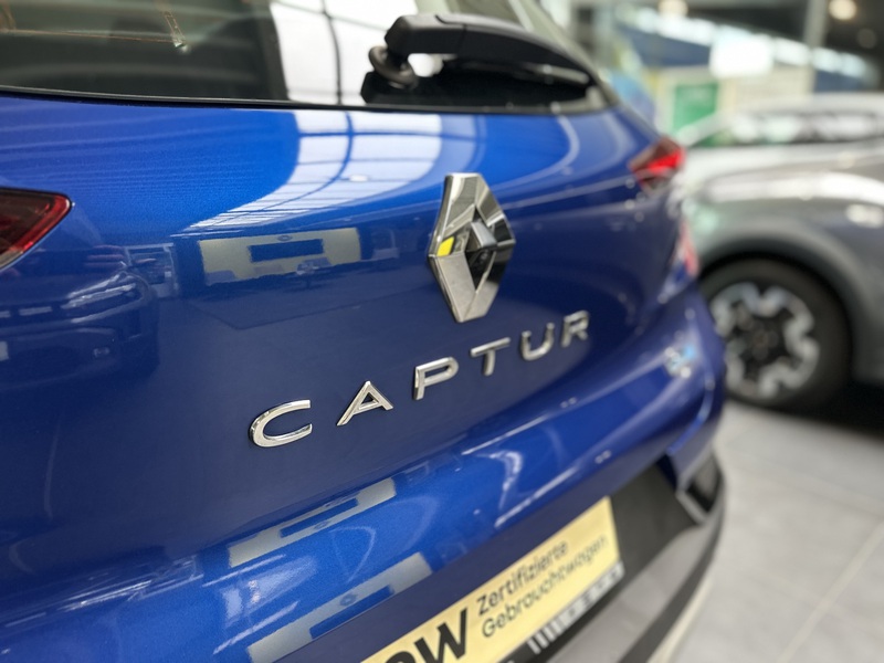 Fahrzeugabbildung Captur INTENS E-TECH Plug-in 160  Bild 21 von 50