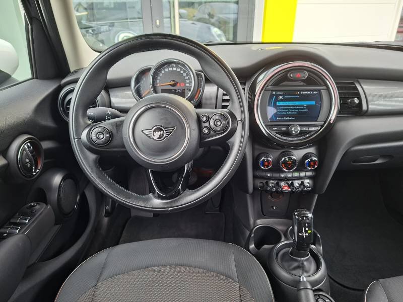 Mini F55 LCI