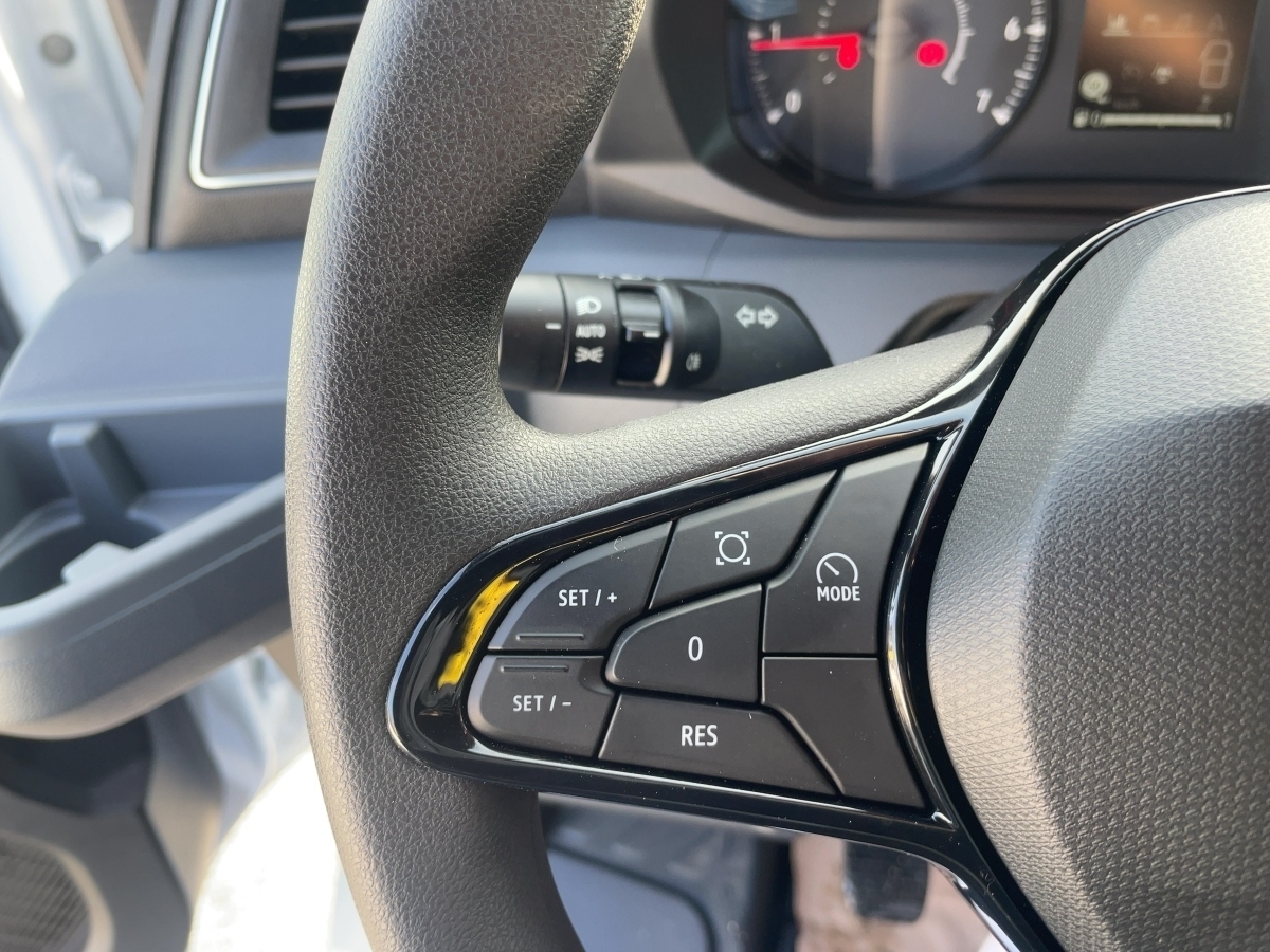 Renault Master – Bild 15