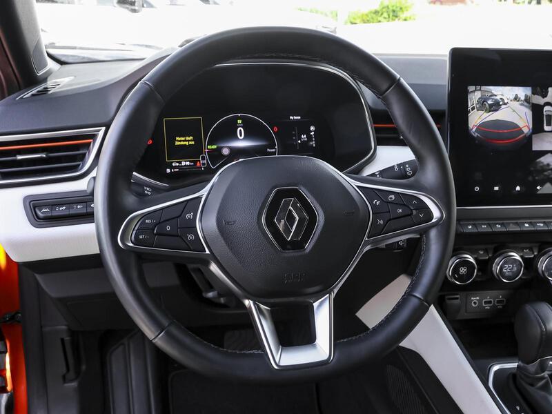 Fahrzeugabbildung Clio NAVI 360° KAMERA SHZ Bild 10 von 15