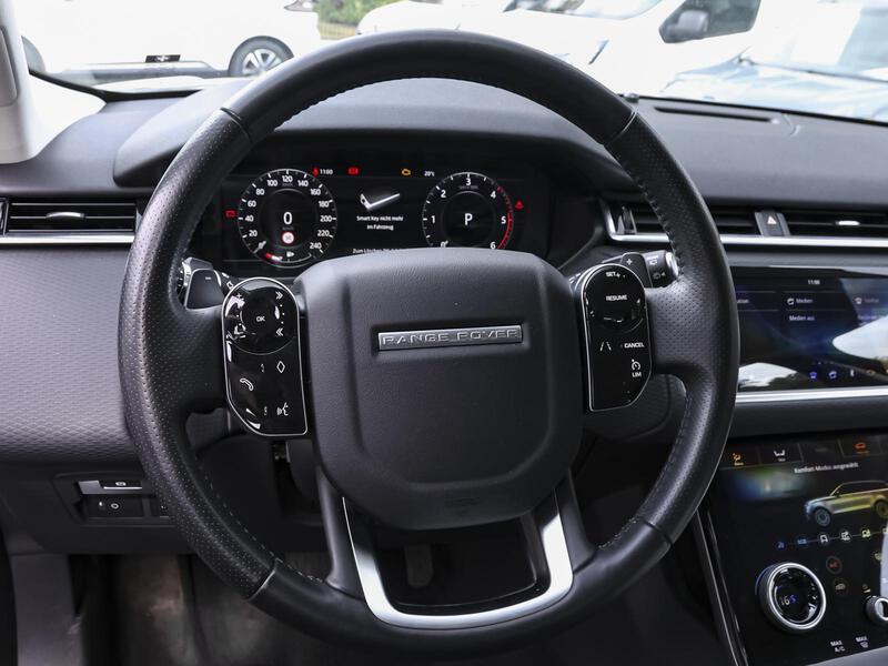 Fahrzeugabbildung Range Rover Velar NAVI SHZ PDC Bild 12 von 15