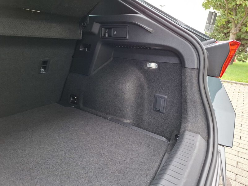 Fahrzeugabbildung Formentor VZ 2.0 TSI 4Drive (310 PS) 7-Gang-DSG Bild 12 von 49