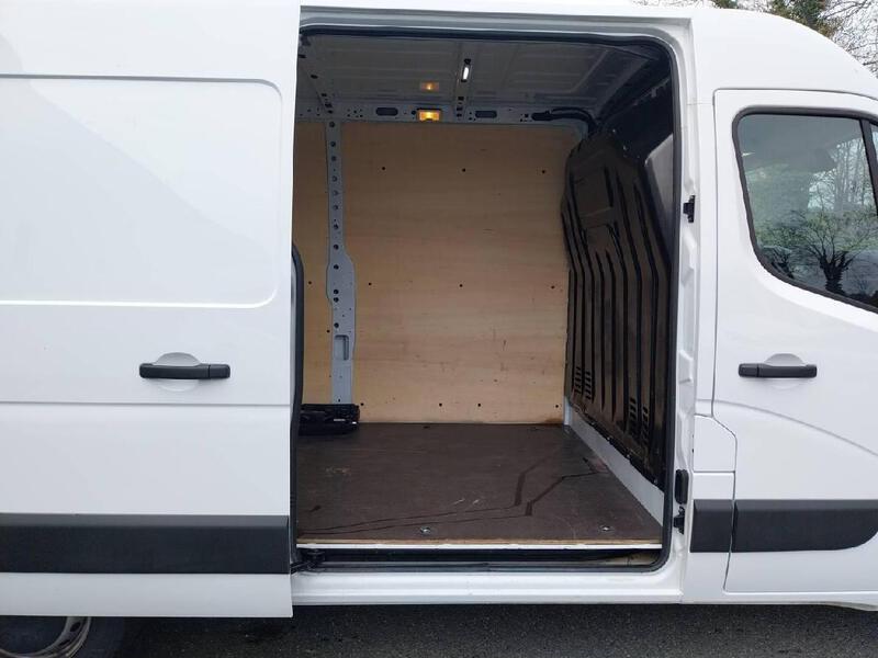 Renault Master III