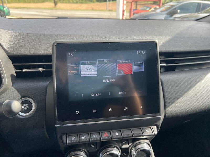 Fahrzeugabbildung Clio V 1.0 TCe 90 Intens Bild 11 von 15