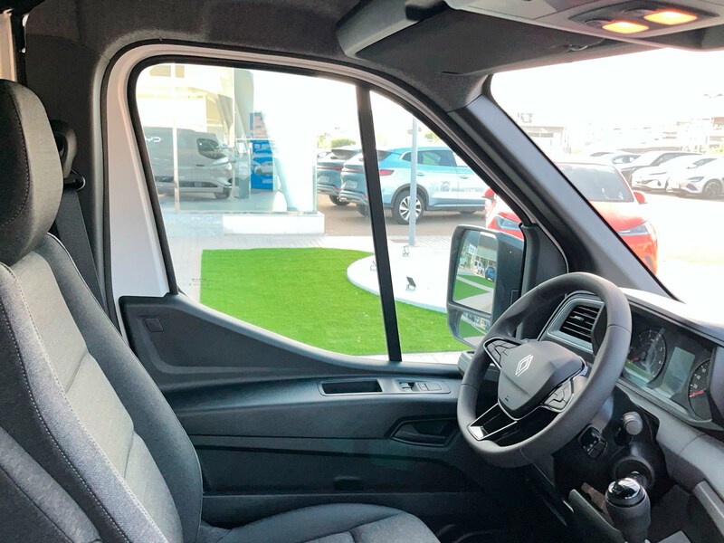 Renault Trafic Furgón