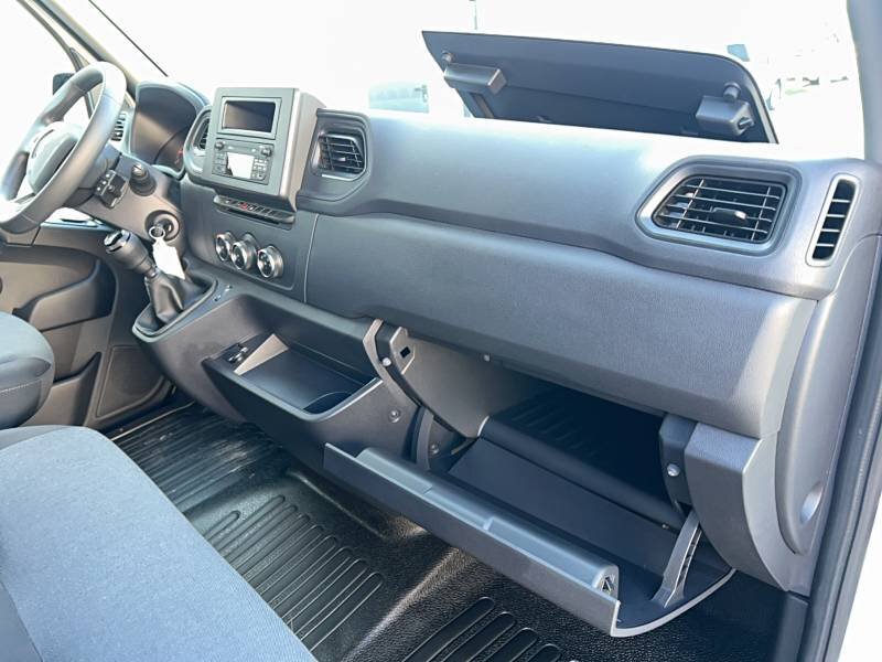 Renault Master III