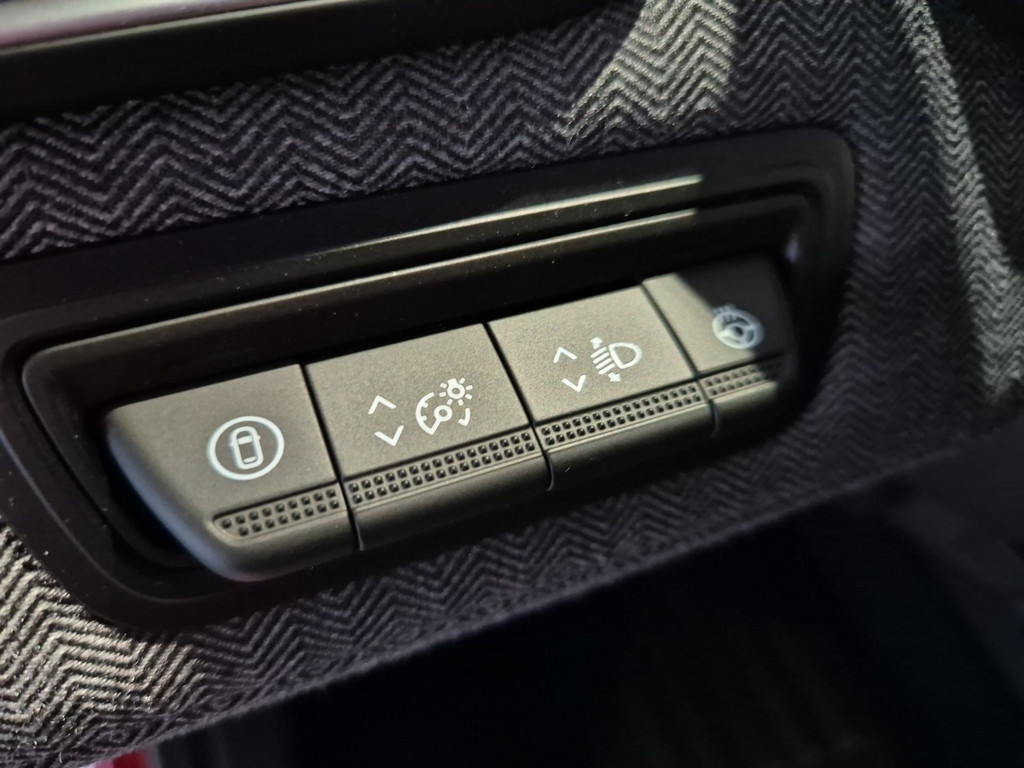 Renault Clio – Bild 17