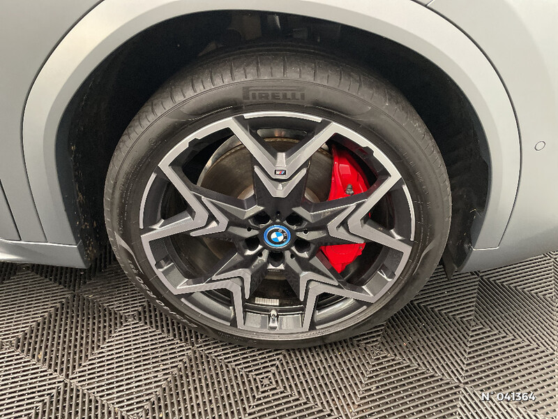 BMW iX2 U10