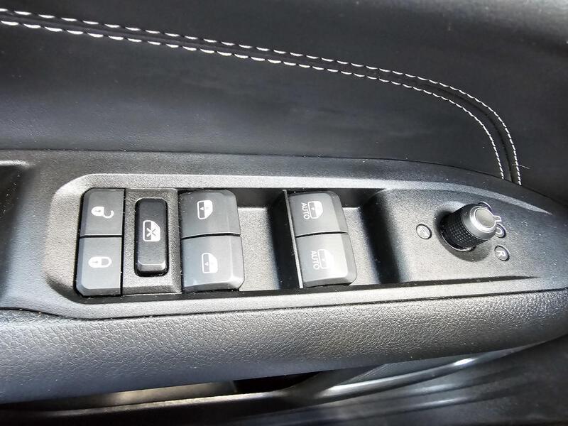 Fahrzeugabbildung Compass 1.3 PHEV S Allrad *CarPlay*Kamera*Leder* Bild 14 von 16