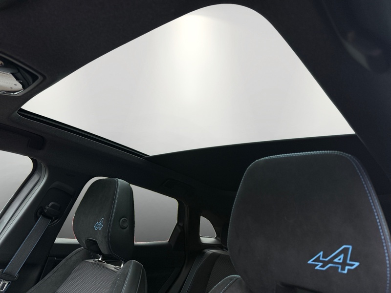 Fahrzeugabbildung Austral Techno Esprit Alpine E-Tech Full Hybrid 200 Bild 16 von 17