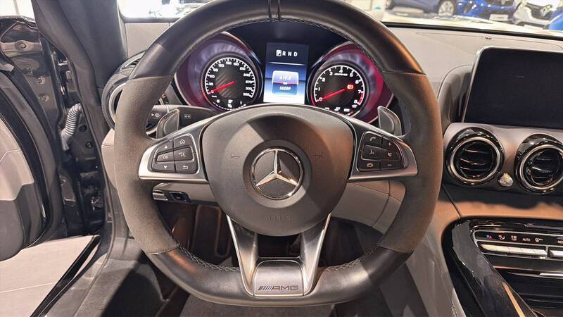 Mercedes Benz AMG GT