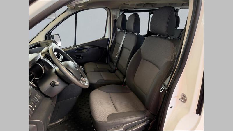 Renault Trafic Combi