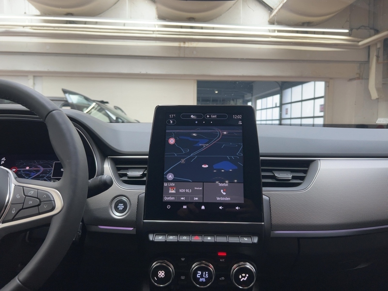 Fahrzeugabbildung Arkana Apple CarPlay BT Bild 12 von 22