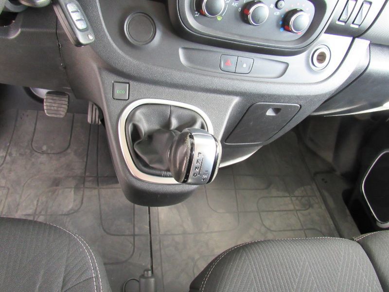 RENAULT Trafic 2019 — imagine 41