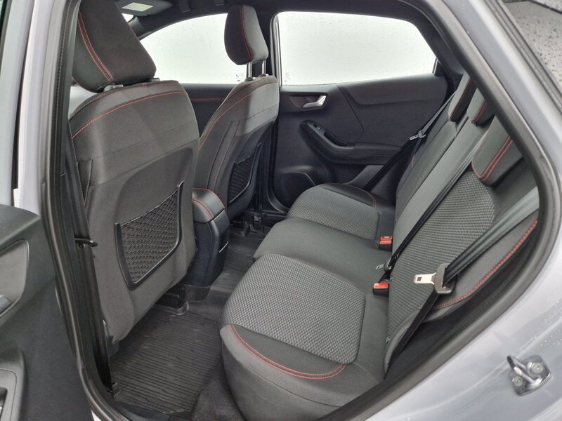 Fahrzeugabbildung Puma 1.0 EcoBoost MHEV ST-Line Winterpaket Bild 9 von 32