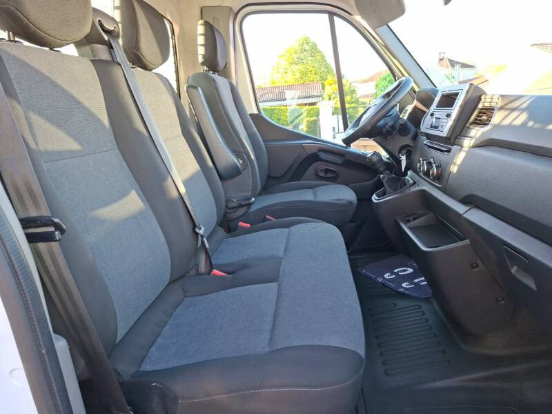 Renault Master III
