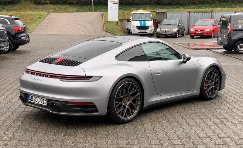 Porsche 911