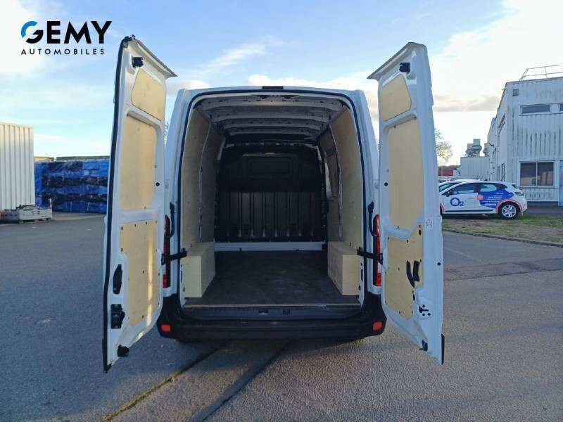 Renault Master III