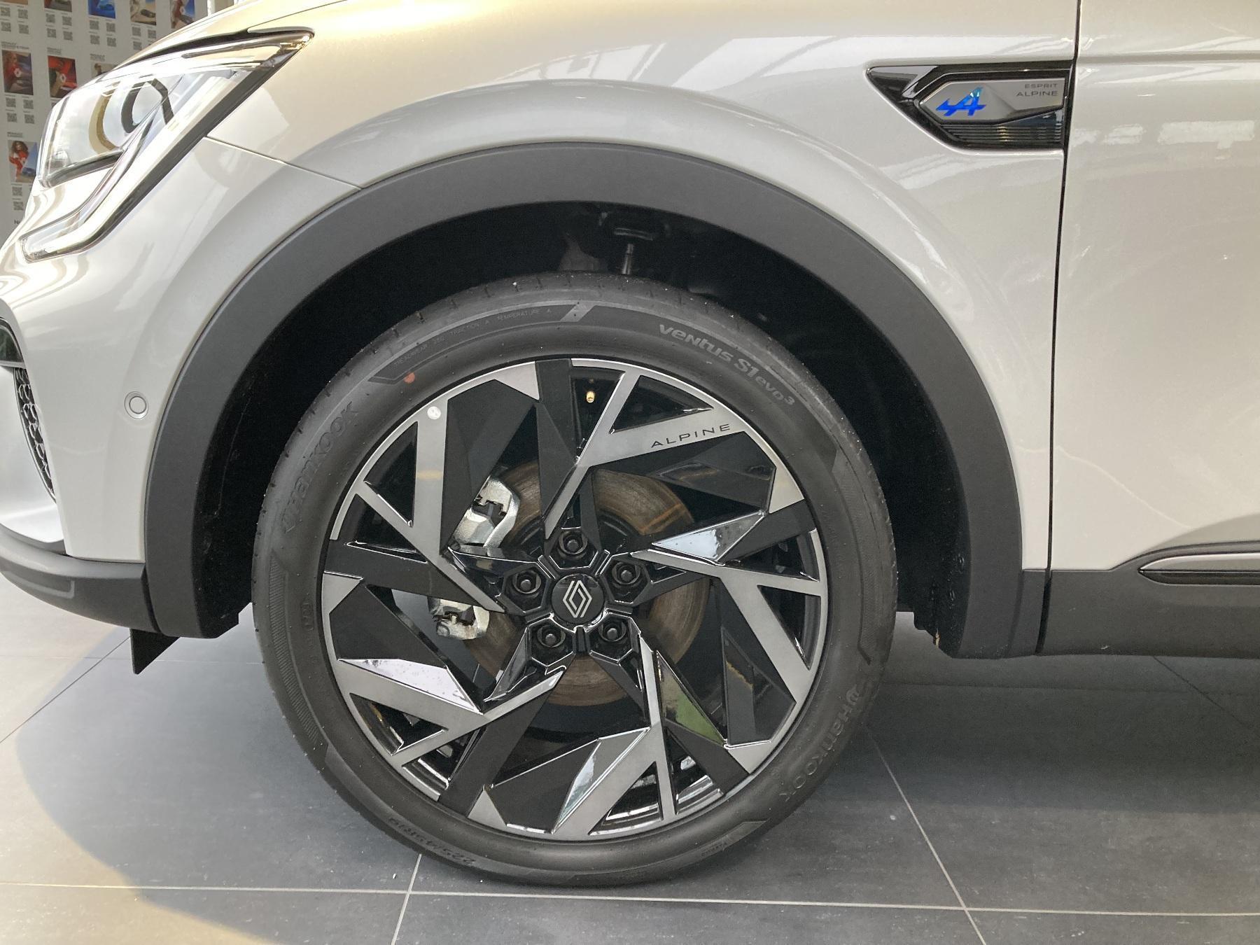 Renault Arkana – Bild 20