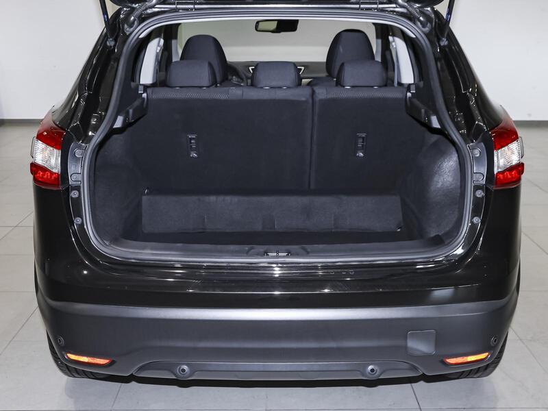 Fahrzeugabbildung Qashqai PDC BT CarPlay KLIMA Bild 10 von 15