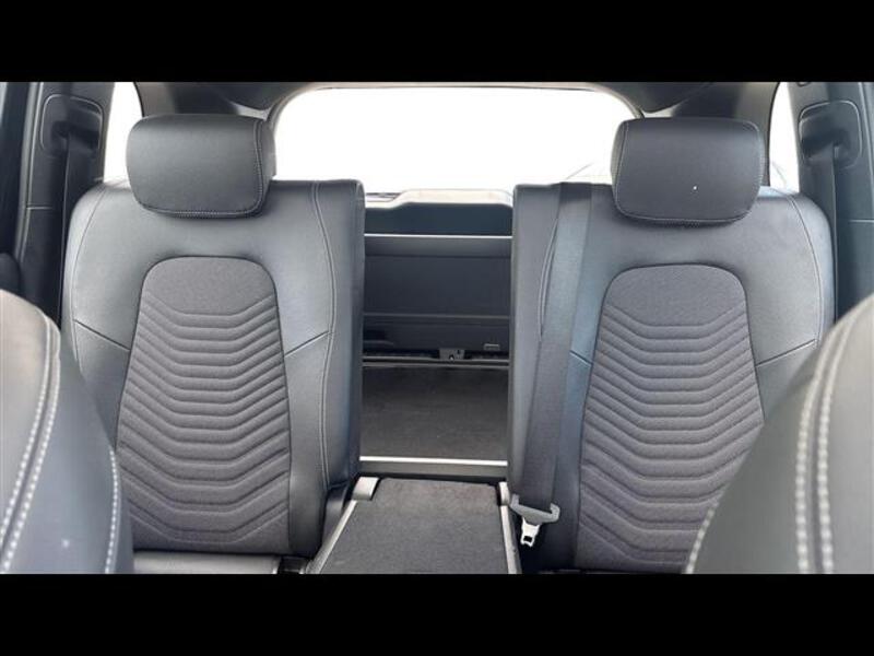 Mercedes GLB