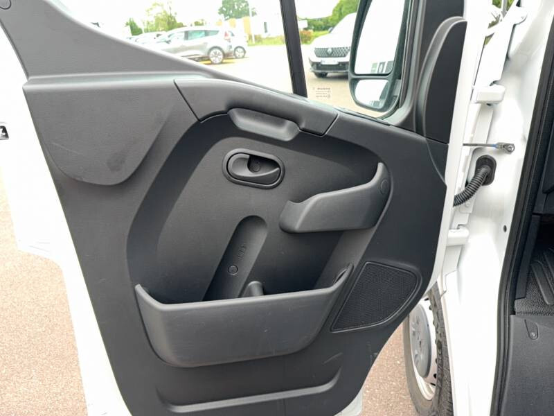Renault Master III