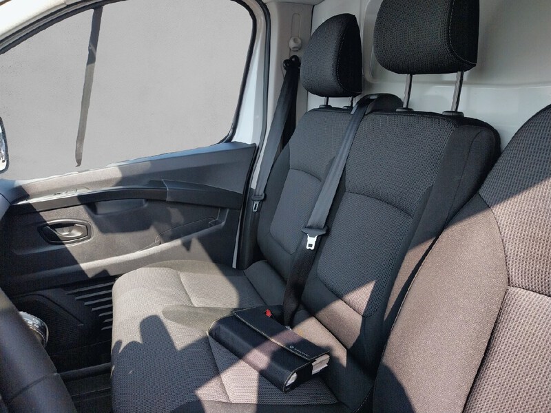 Renault Trafic Furgón