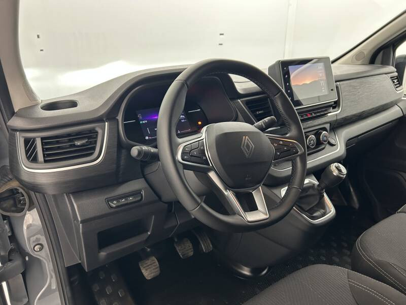 Renault Trafic Combi