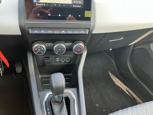 Renault Clio – Bild 17