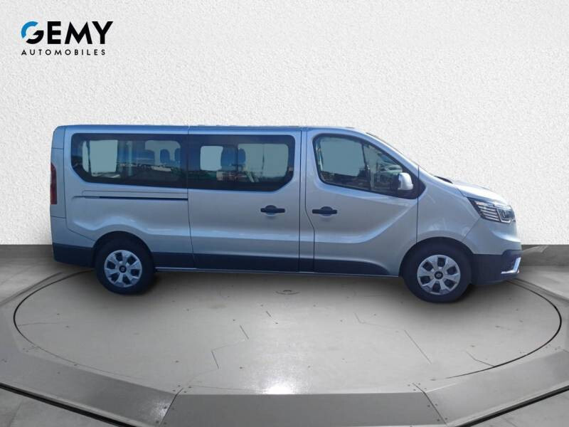 Renault Trafic Combi