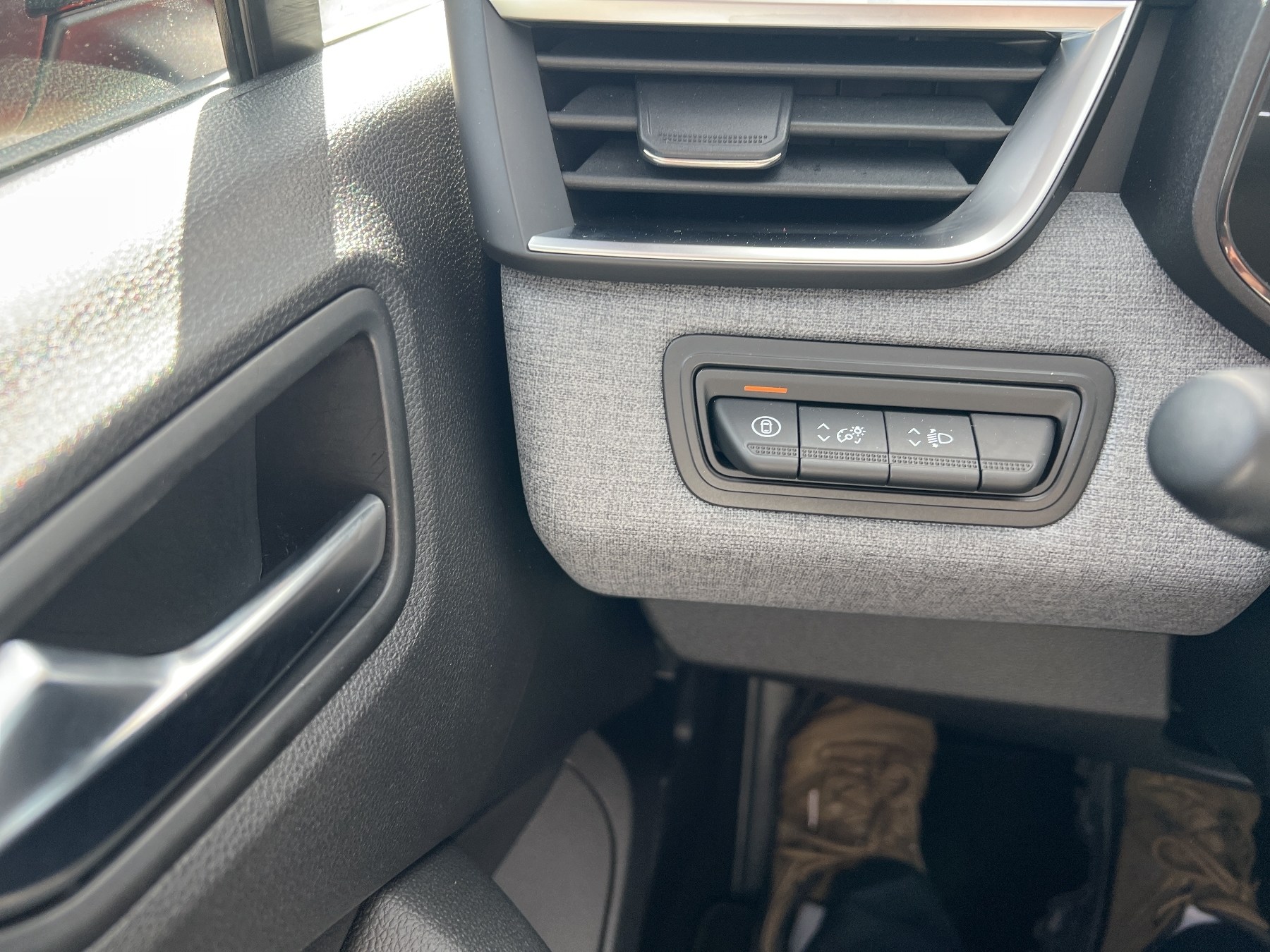 Renault Clio – Bild 17