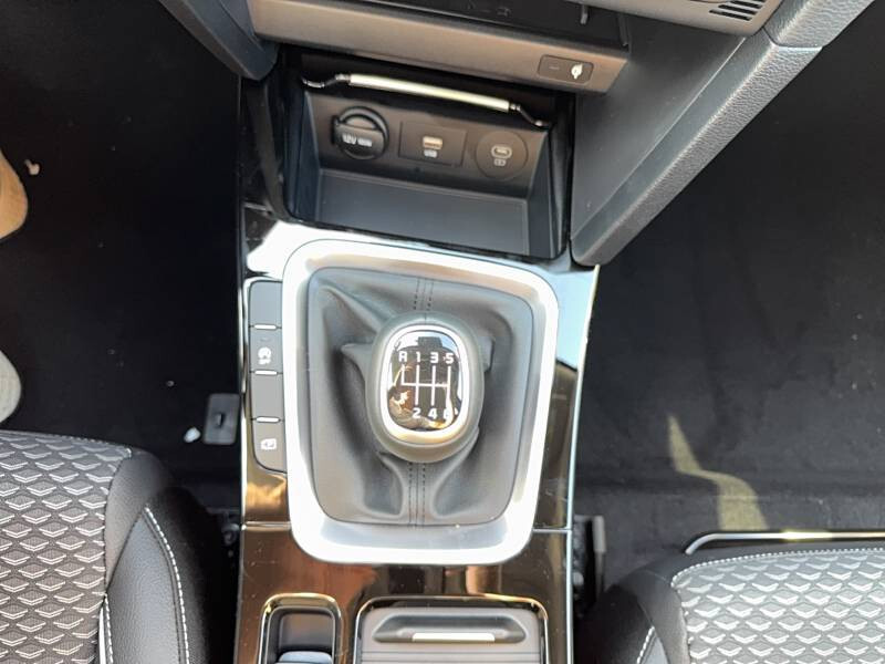 KIA Xcee'D
