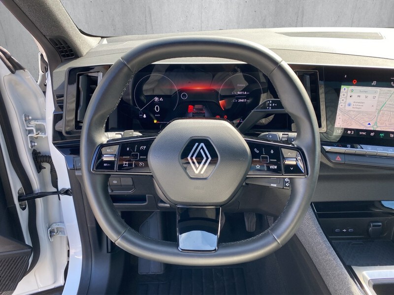 Fahrzeugabbildung Austral Evolution TCe 160 MildHybrid Bild 10 von 15