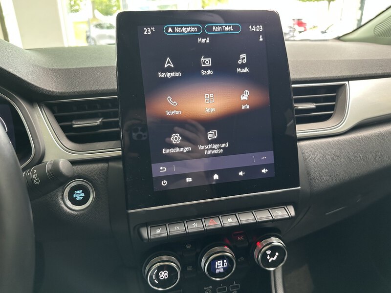 Fahrzeugabbildung Captur INTENS E-TECH Plug-in 160  Bild 39 von 50