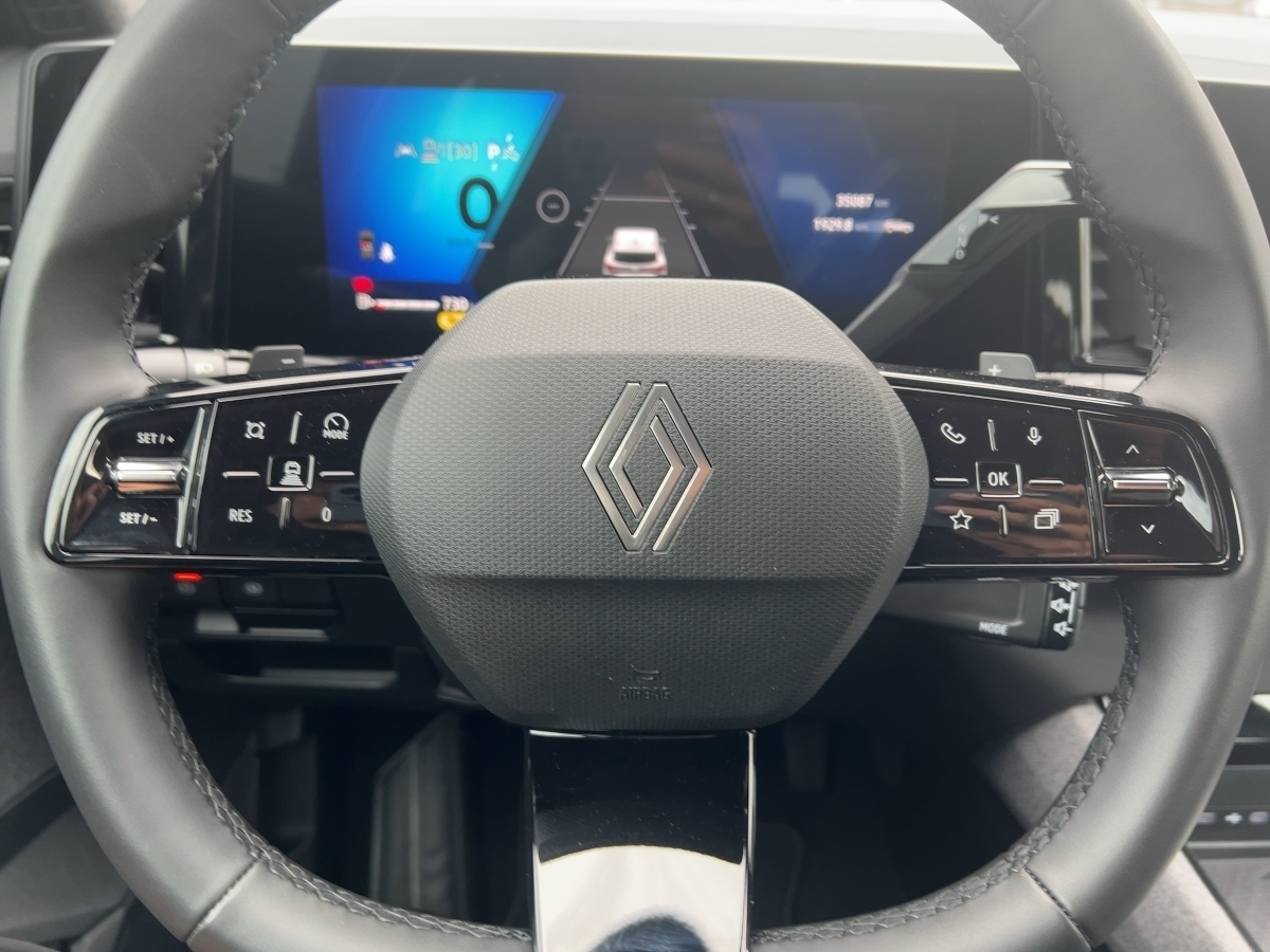 Renault Austral – Bild 18