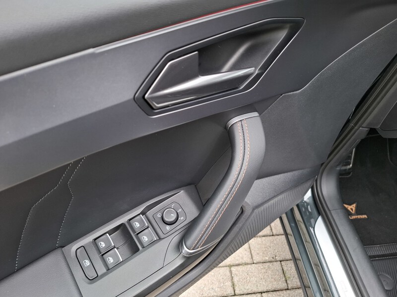 Fahrzeugabbildung Formentor VZ 2.0 TSI 4Drive (310 PS) 7-Gang-DSG Bild 40 von 49