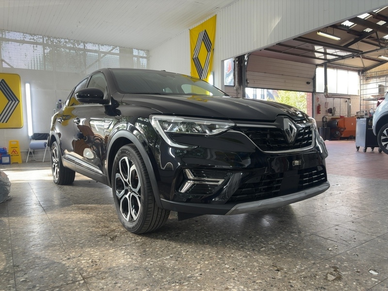Fahrzeugabbildung Arkana 1.3 TCe 140 Mild-Hybrid Techno Bild 2 von 30
