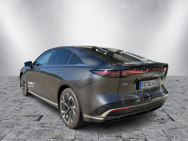 Mazda 6e